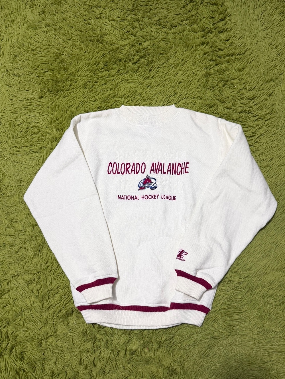 Vintage Logo Athletic NHL Colorado Avalanche Sweatshirt Size Medium White